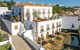 Colégio Charm House